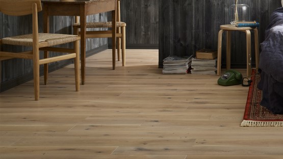 Moelvengolvet Arctic Ek är ett hårdvaxoljat trägolv